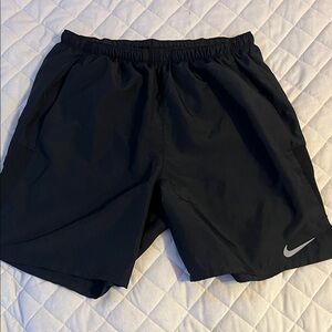 Nike Men's Dark Gray Athletic Shorts
